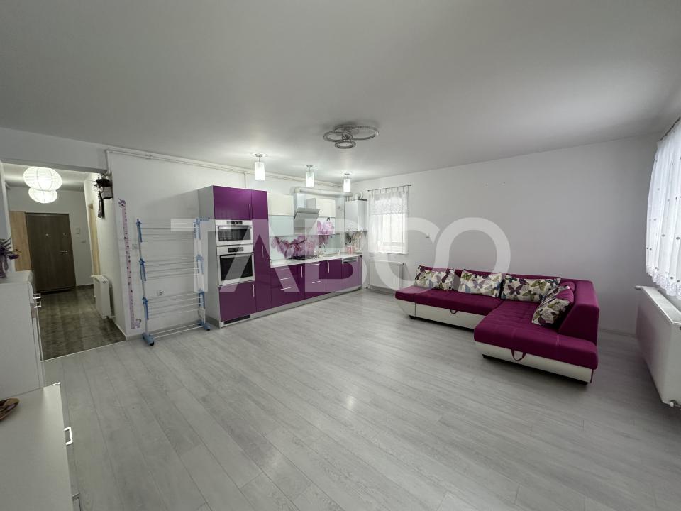 Apartament de vanzare 78 mpu 3 camere loc de parcare si gradina 90 mp