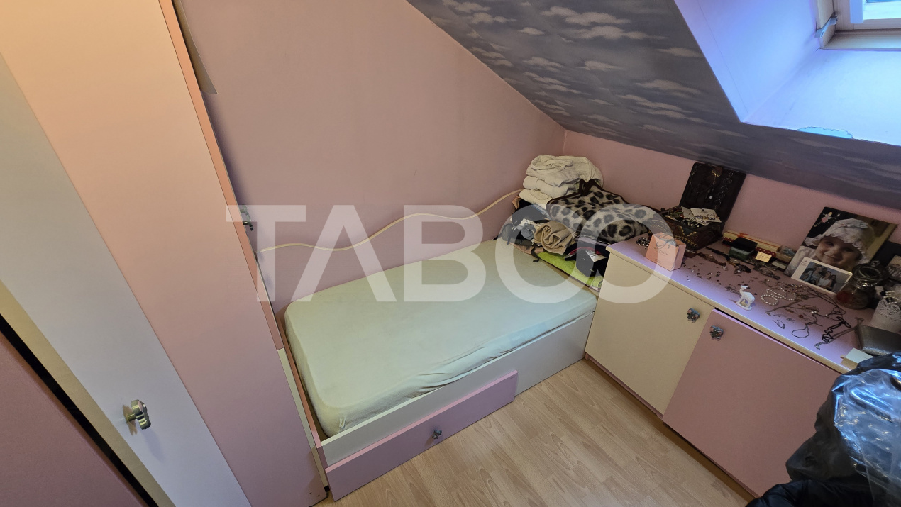 Apartament de vanzare 82mp 4 camere 2 bai mobilat utilat Rahovei