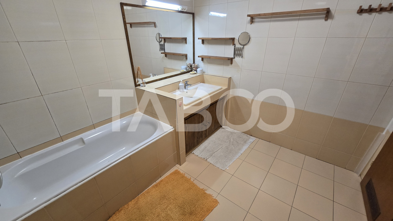 Apartament de vanzare 89mp 3 camere 2 bai si balcon zona Rahovei