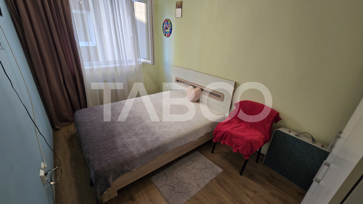 Apartament de vanzare Calea Surii Mici 3 camere balcon loc de parcare