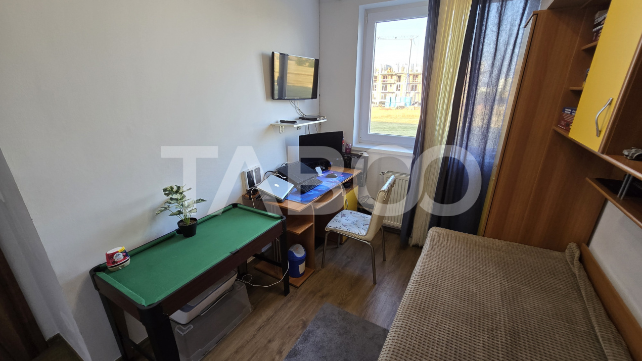 Apartament de vanzare Calea Surii Mici 3 camere balcon loc de parcare