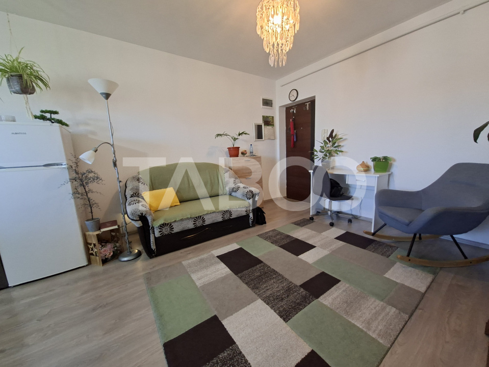 Apartament de vanzare Calea Surii Mici 3 camere balcon loc de parcare
