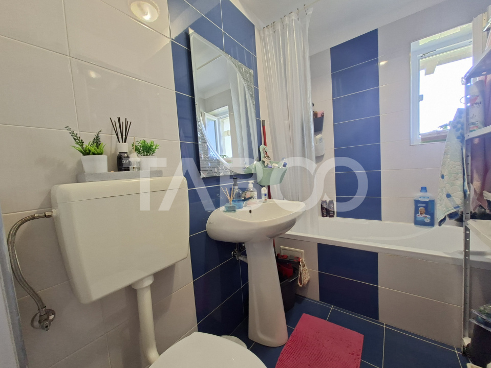 Apartament de vanzare Calea Surii Mici 3 camere balcon loc de parcare