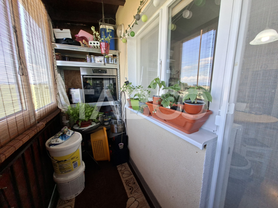 Apartament de vanzare Calea Surii Mici 3 camere balcon loc de parcare