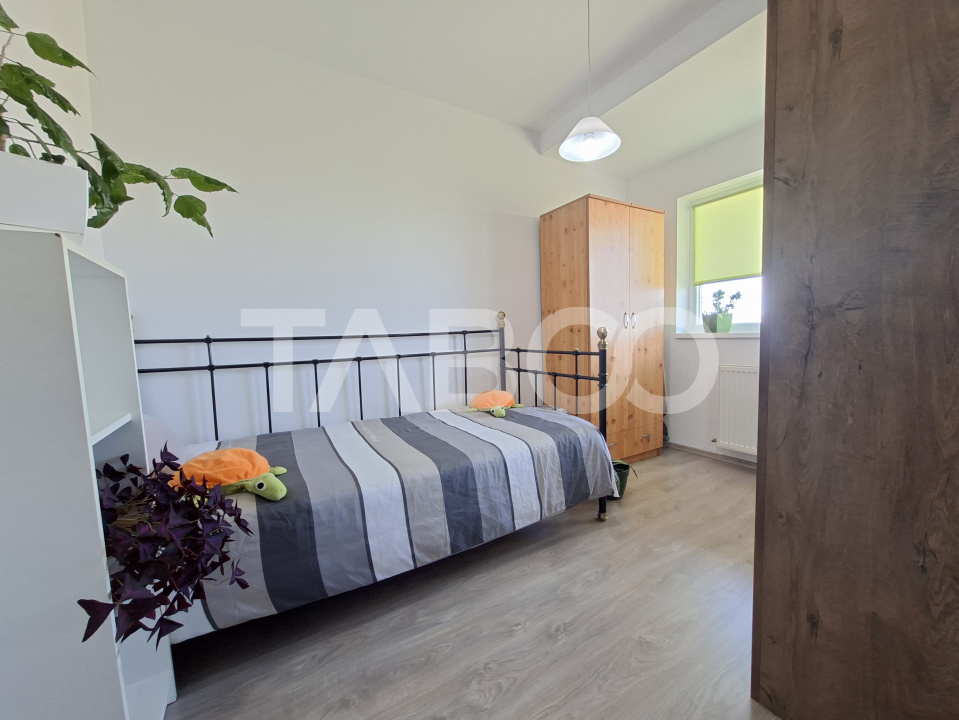 Apartament de vanzare Calea Surii Mici 3 camere balcon loc de parcare