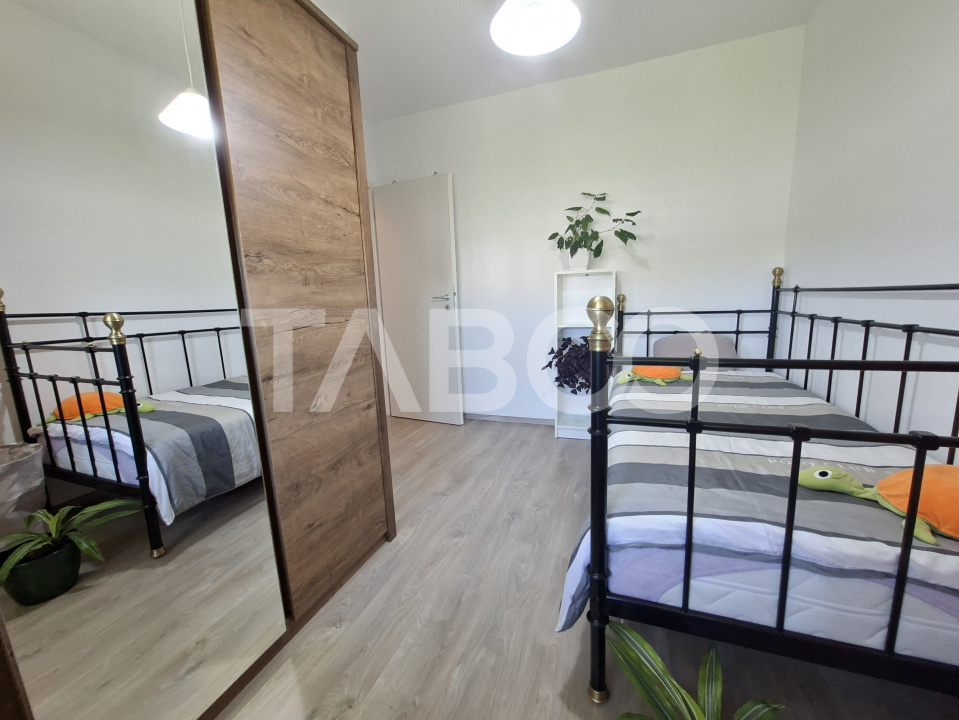 Apartament de vanzare Calea Surii Mici 3 camere balcon loc de parcare
