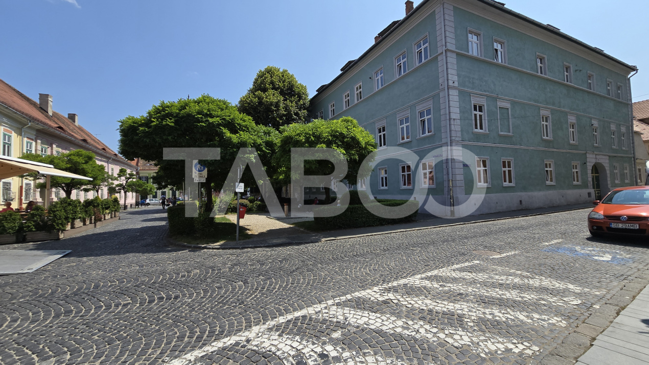 Apartament de vanzare Centrul Istoric 2 camere pretabil regim hotelier in Sibiu - Arhivelor