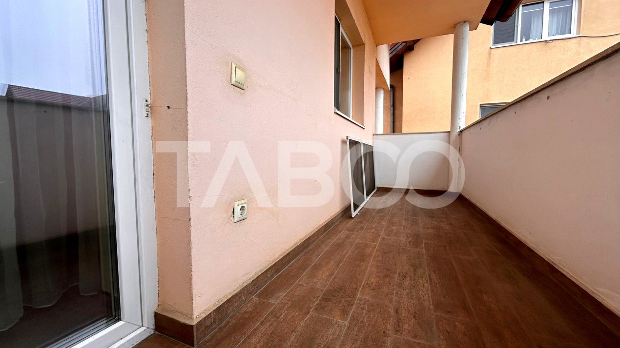 Apartament de vanzare cu 3 camere 2 bai balcon loc de parcare in Sibiu