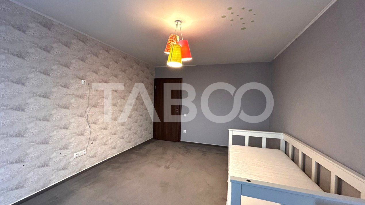 Apartament de vanzare cu 3 camere 2 bai balcon loc de parcare in Sibiu