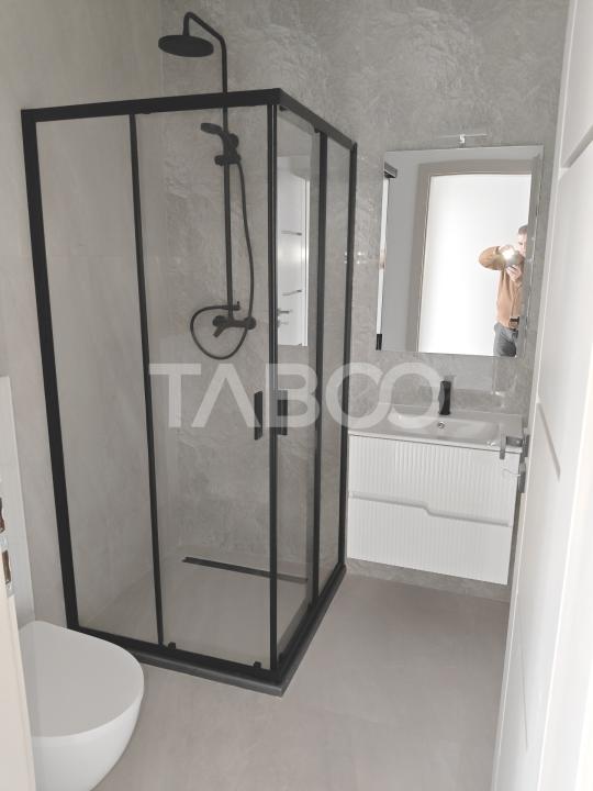 Apartament de vanzare cu 3 camere 2 bai si 2 balcoane in Sibiu