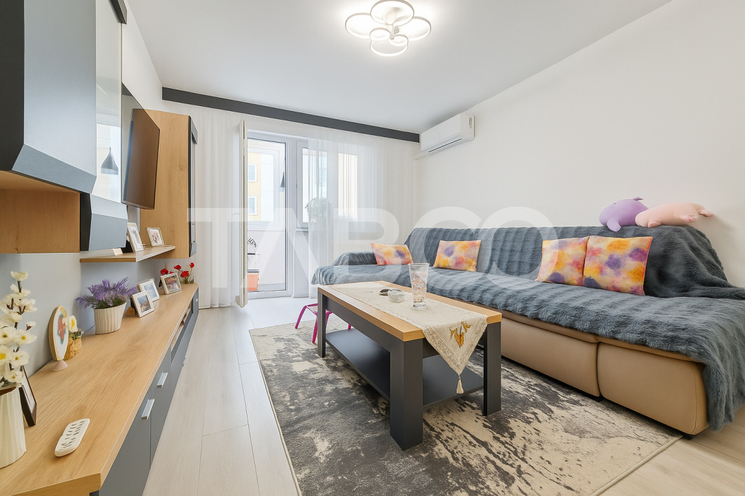 Apartament de vanzare cu 3 camere la etajul 1 mobilat utilat complet