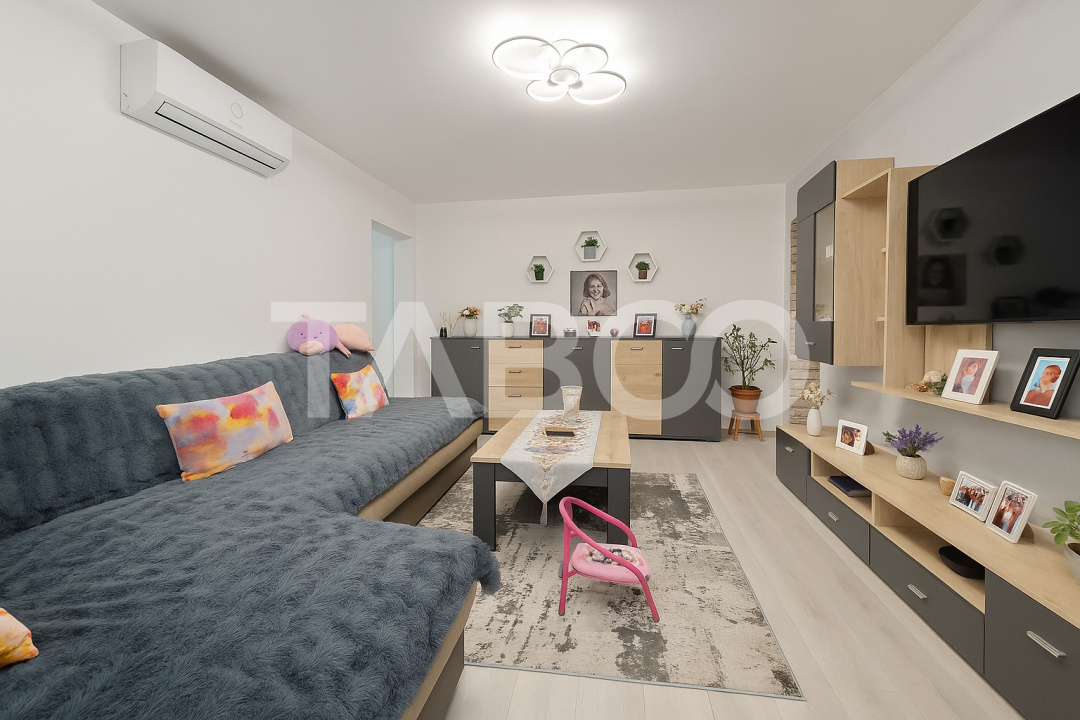 Apartament de vanzare cu 3 camere la etajul 1 mobilat utilat complet