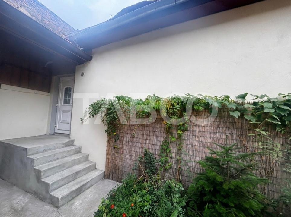 Apartament de vanzare cu 4 camere  110 mp Orasul de Jos Sibiu 