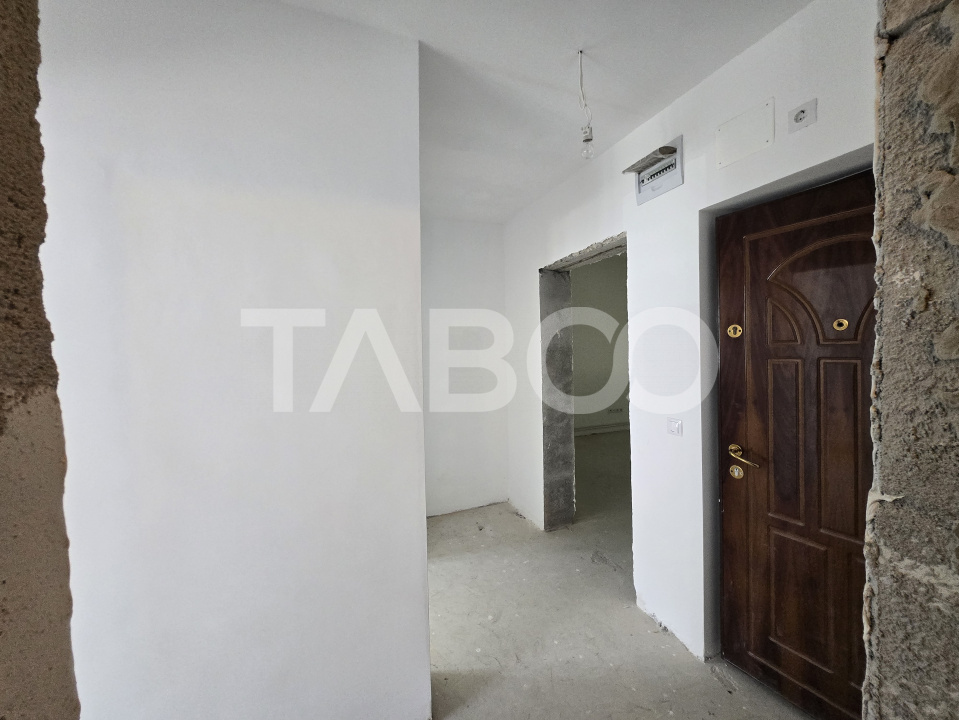 Apartament de vanzare decomandat 48mp 2 camere zona Turnisor Sibiu
