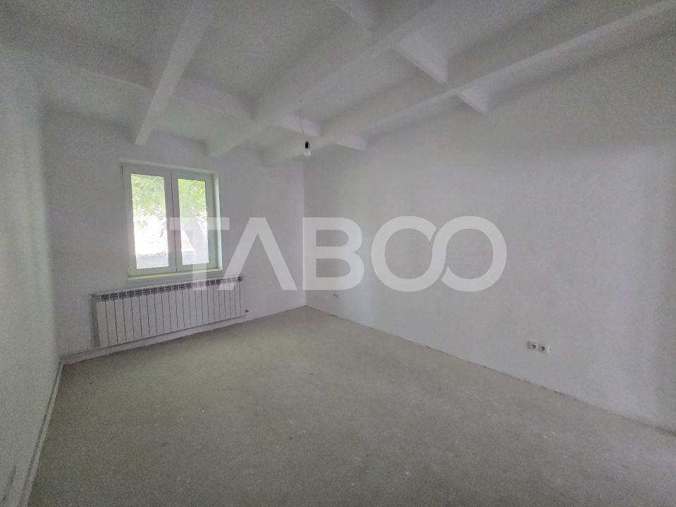 Apartament de vanzare decomandat 48mp 2 camere zona Turnisor Sibiu