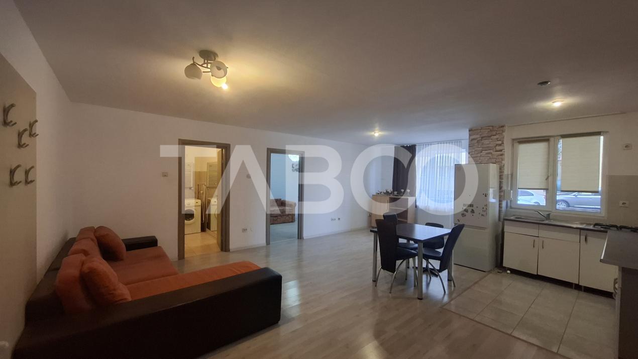 Apartament de vanzare decomandat 77 mpu 3 camere zona Rahovei Ciresica