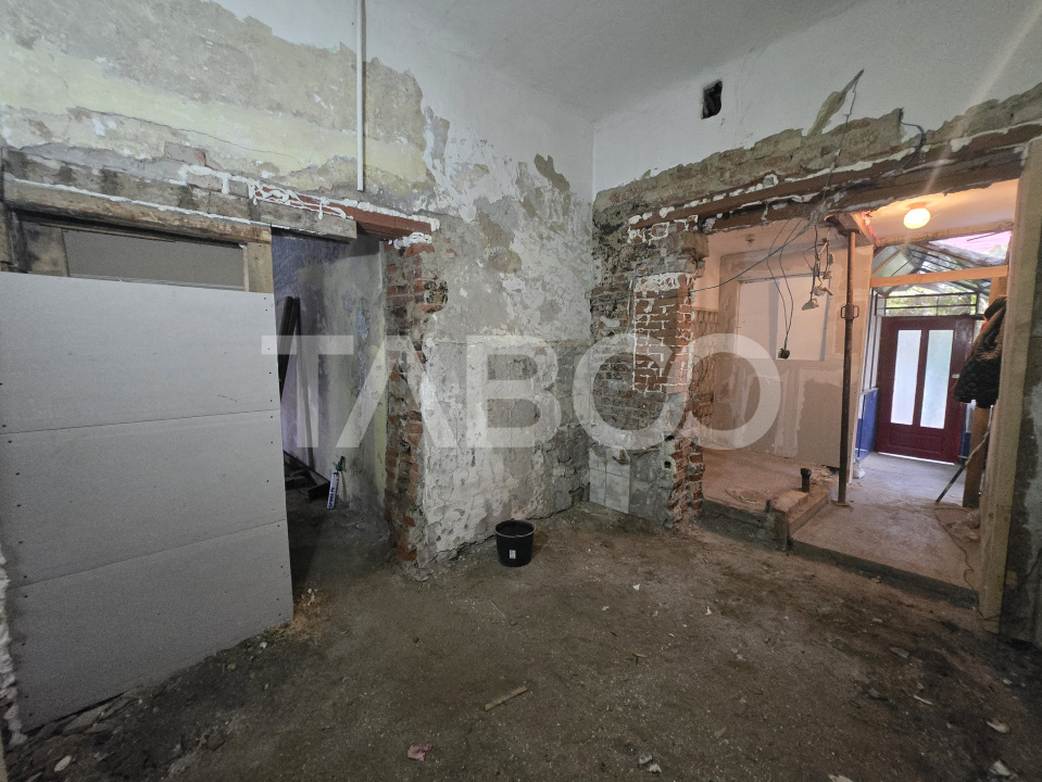 Apartament de vanzare la casa 2 camere 59mp zona Piata Cluj Sibiu