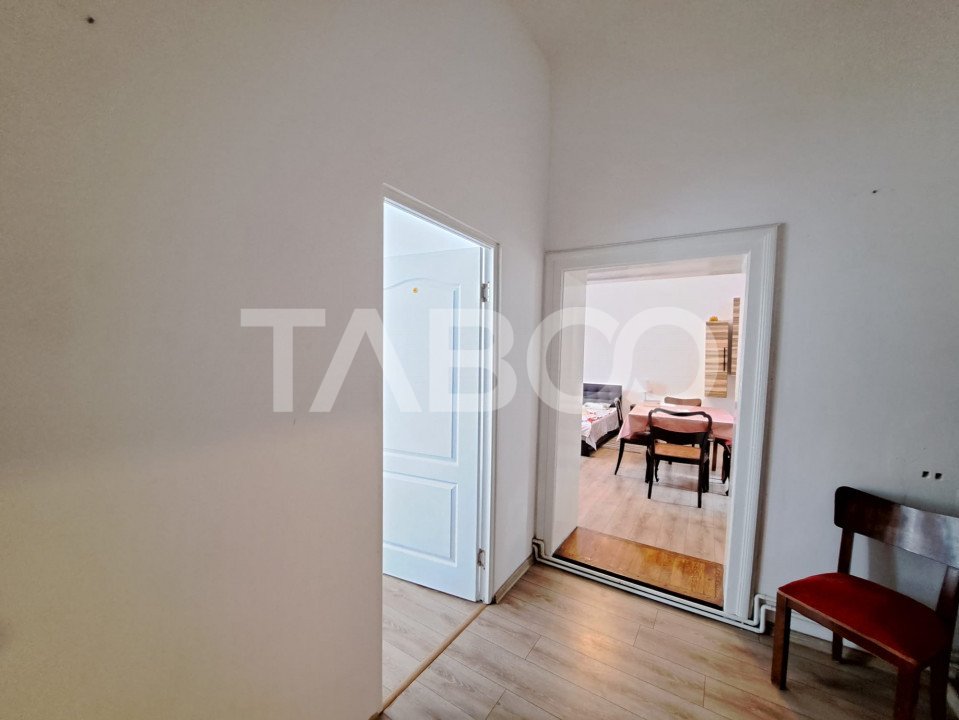 Apartament de vanzare Ultracentral Sibiu etaj 1 renovat mobilat utilat