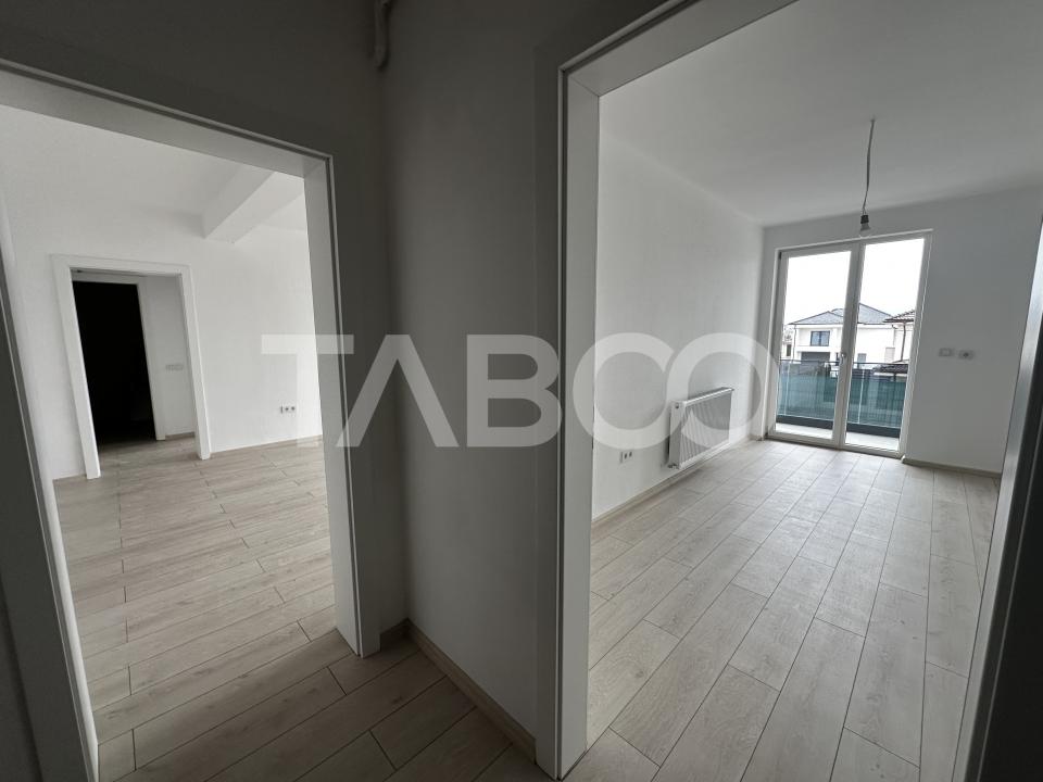 Apartament decoamandat 71 mpu 2 camere dressing balcon etaj 1 Selimbar