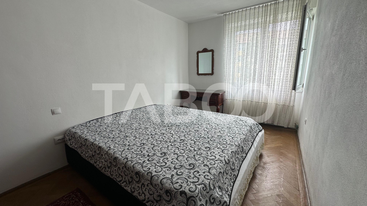 Apartament decomandat 2 camere 45 mpu mobilat zona Terezian Sibiu