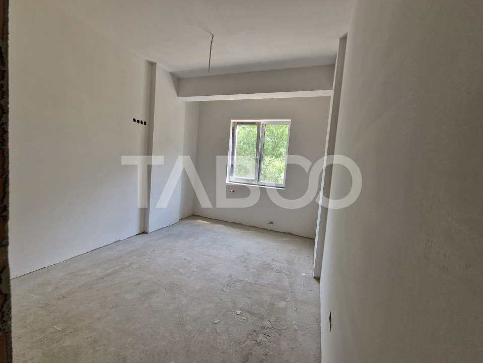 Apartament decomandat 2 camere 63 mpu 2 balcoane Rahovei Sibiu