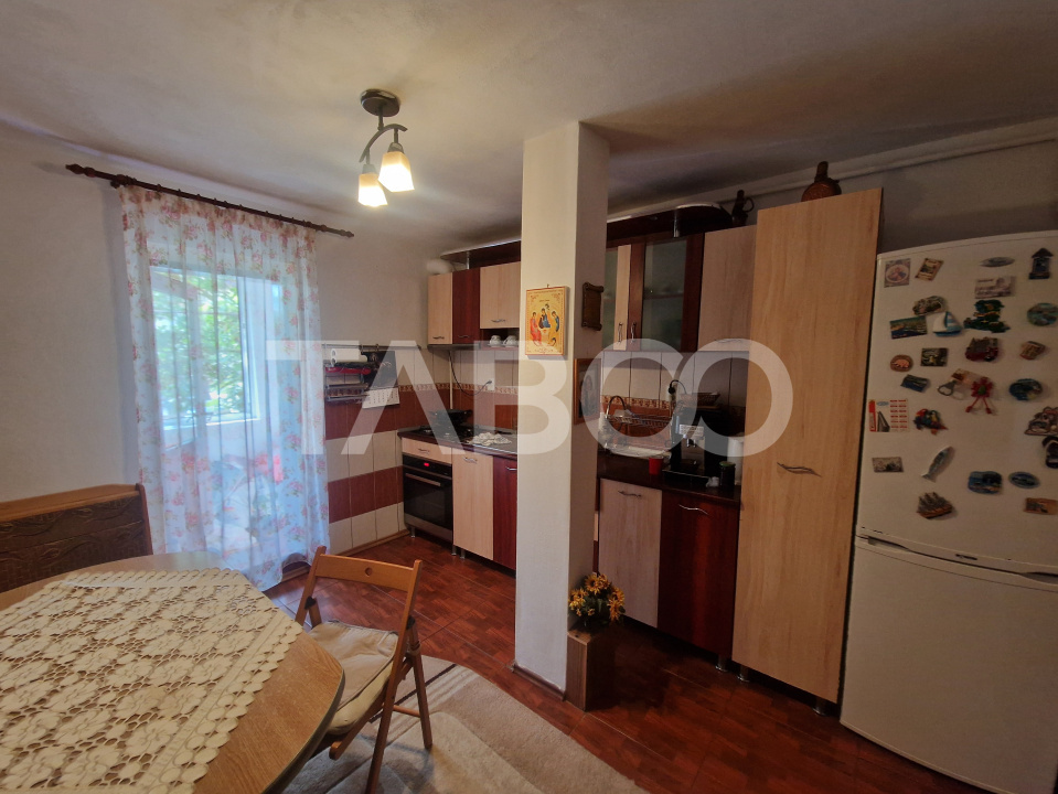 Apartament decomandat 2 camere mobilat si utilat Turnisor