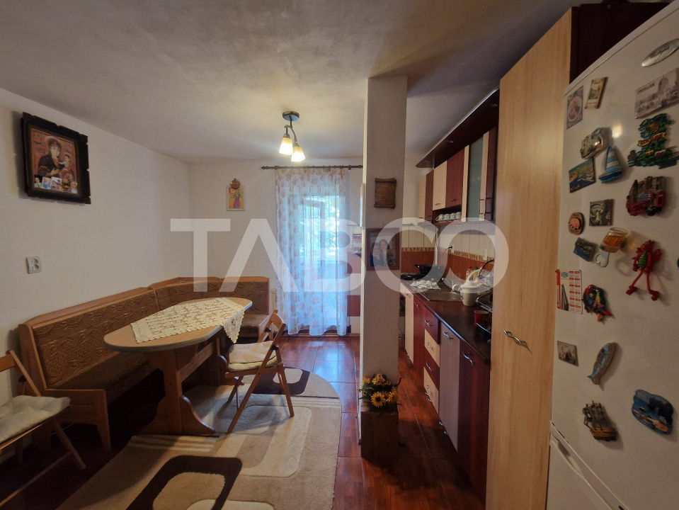 Apartament decomandat 2 camere mobilat si utilat Turnisor
