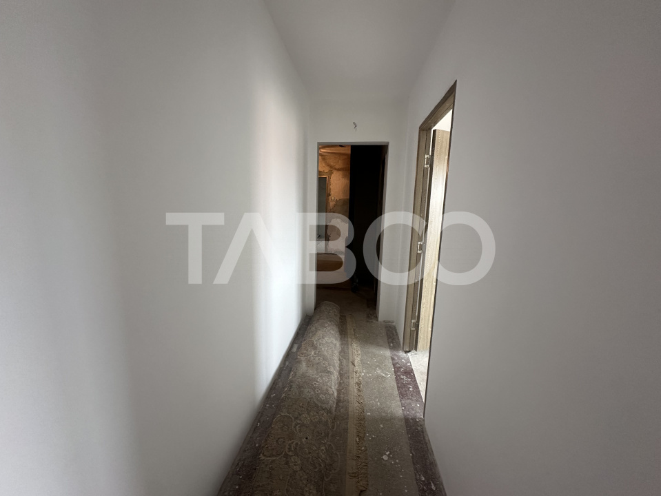 Apartament decomandat 3 camere 2 bai 65 mpu zona Bulevardul Unirii