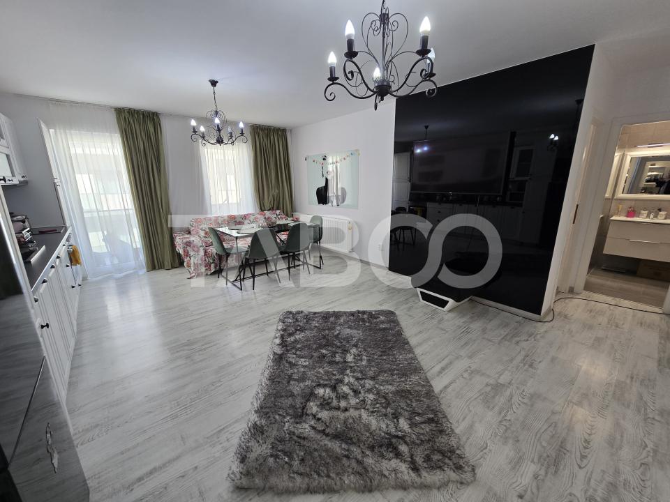 Apartament decomandat 3 camere 2 bai balcon lift City Residence Sibiu