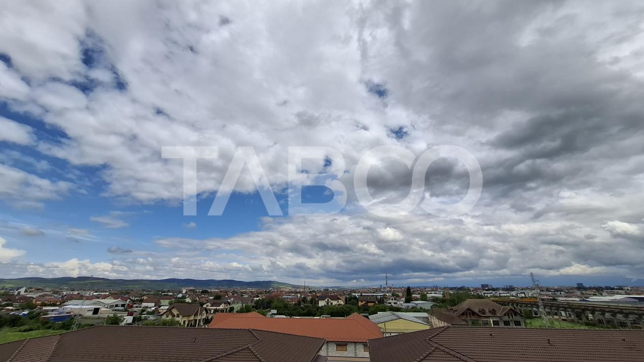 Apartament decomandat 3 camere 2 balcoane bloc cu lift Sibiu