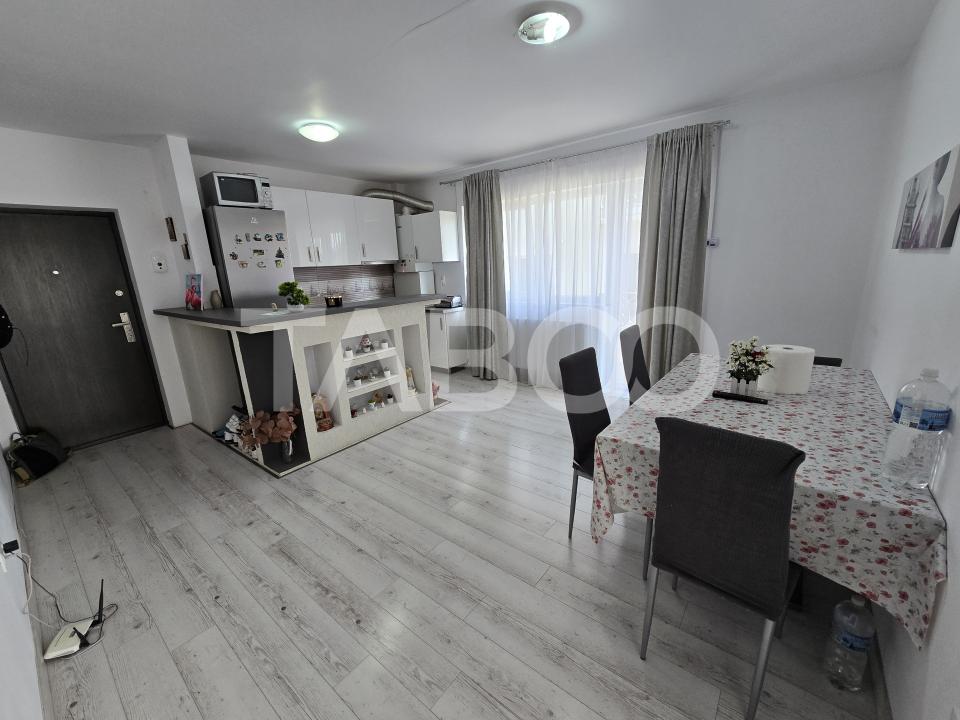 Apartament decomandat 3 camere 2 balcoane parcare etaj 1 Arhitectilor