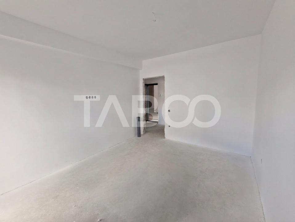 Apartament decomandat 3 camere 66 mp balcon loc parcare Doamna Stanca