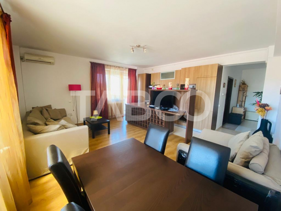 Apartament decomandat 3 camere 75 mp garaj boxa Parcul Sub Arini Sibiu