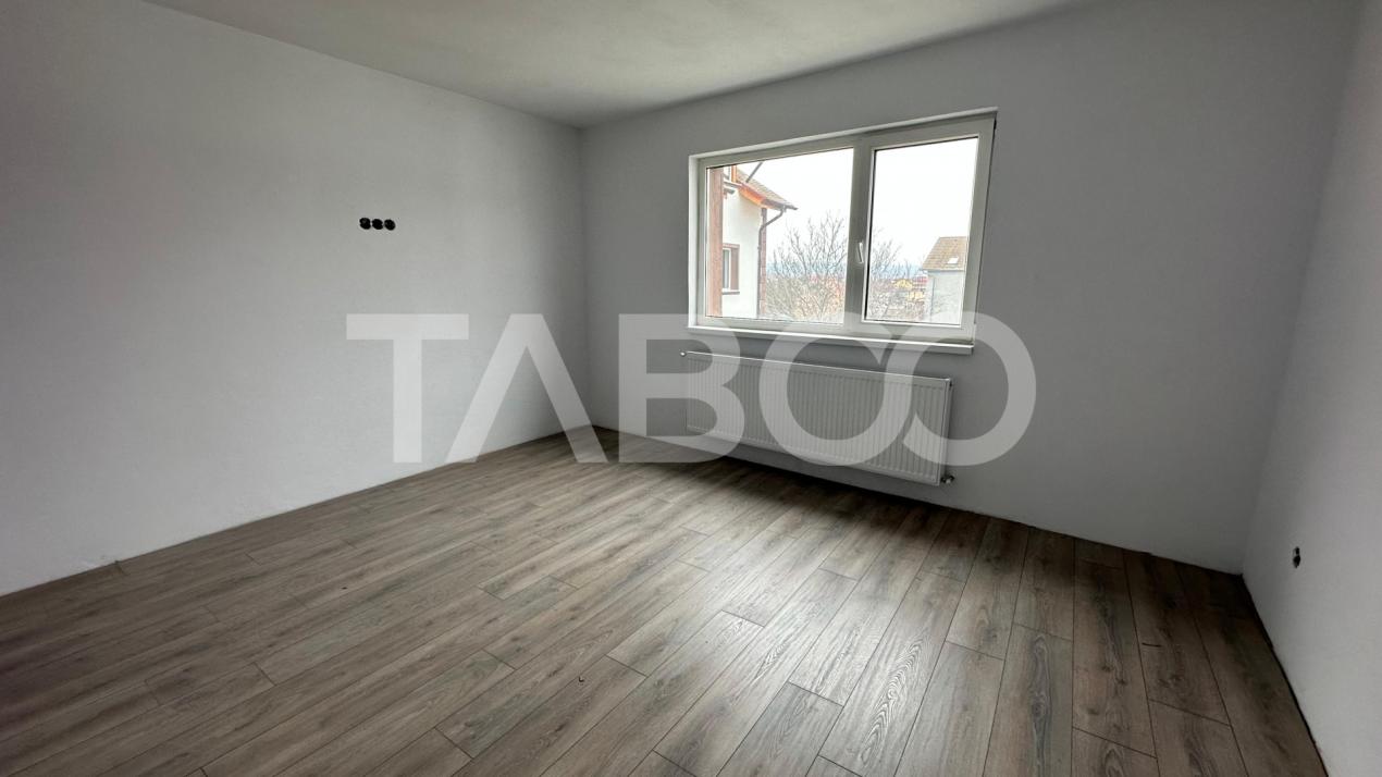 Apartament decomandat 3 camere  84 mpu etaj intermediar Turnisor Sibiu