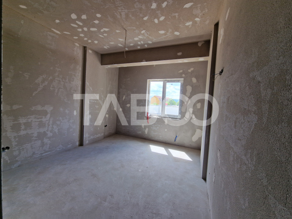Apartament decomandat 3 camere 85 mpu 2 balcoane 2 bai Rahovei Sibiu