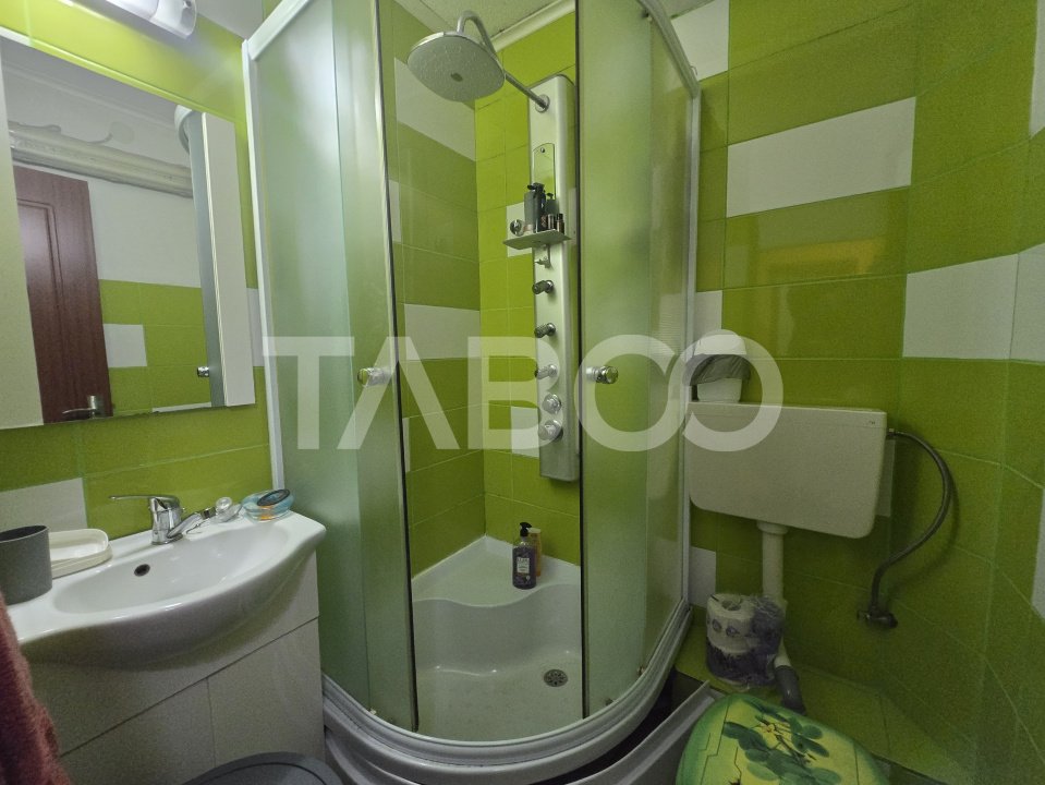 Apartament decomandat 3 camere de inchiriat 64 mp zona Strand Sibiu