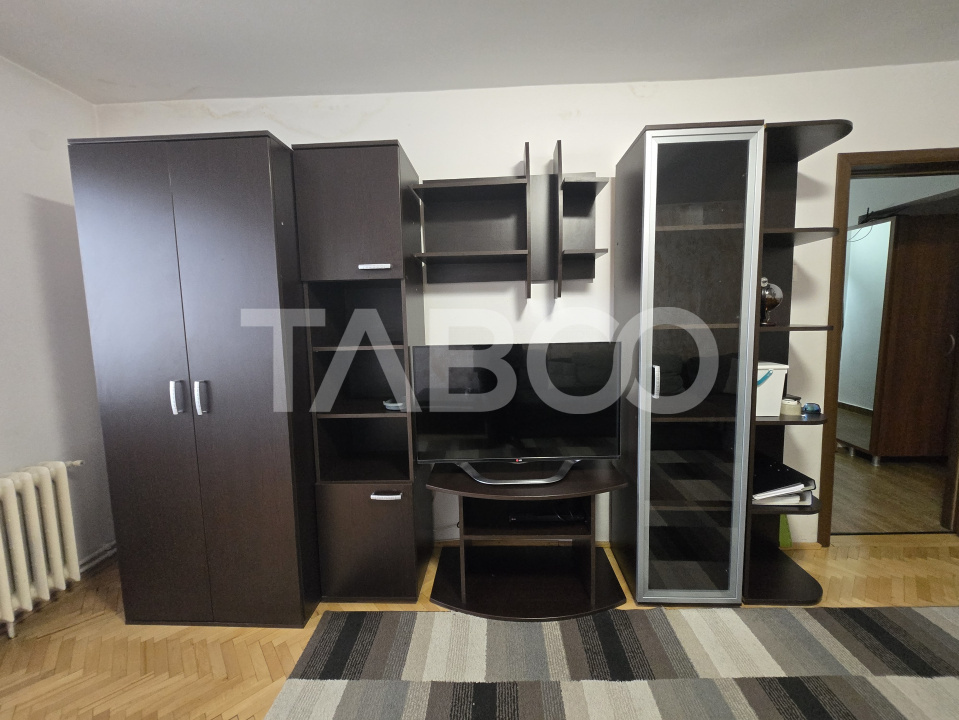 Apartament decomandat 3 camere de inchiriat 64mpu zona Strand Sibiu
