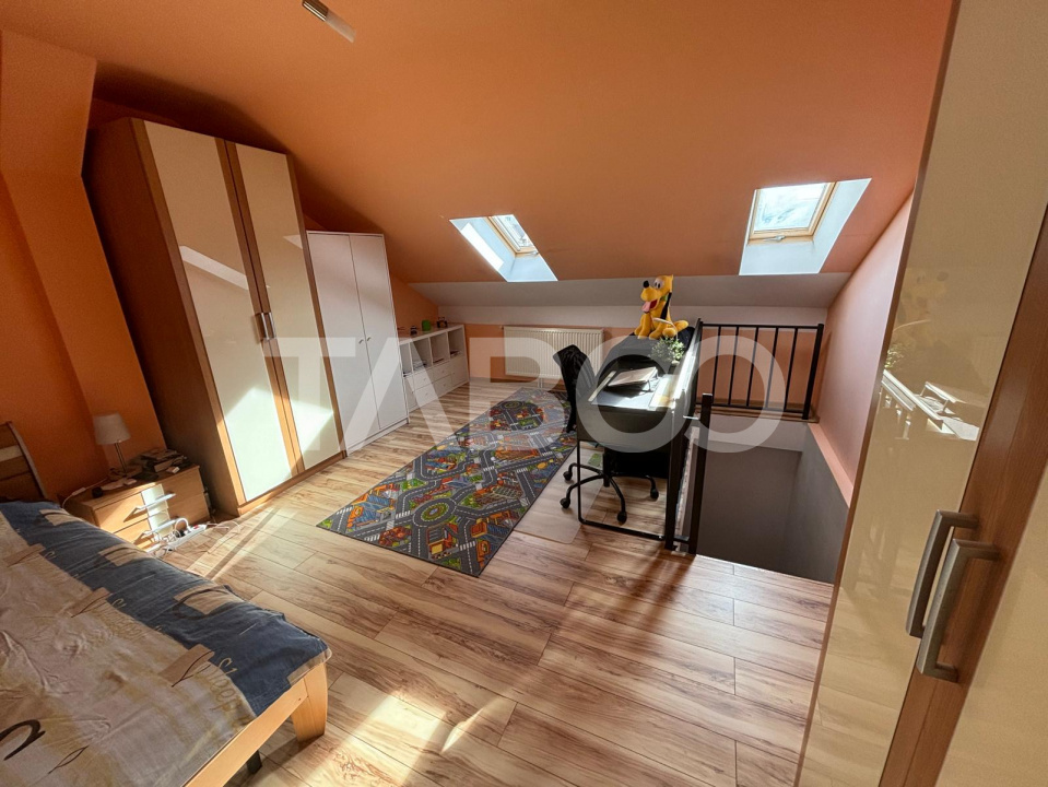 Apartament decomandat 3 camere de vanzare langa Parcul Belvedere