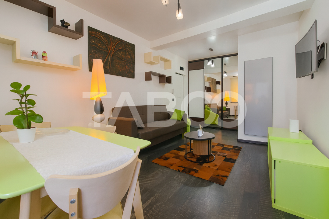 Apartament decomandat 3 camere loc de parcare pod cu echipamente sport