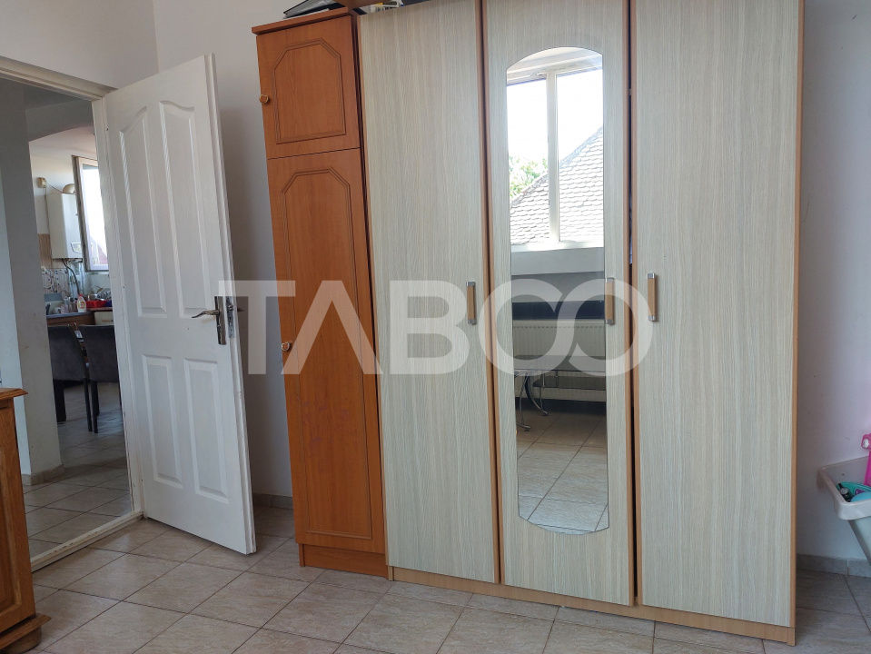 Apartament decomandat 3 camere zona centrala  Pret Avantajos Cisnadie 