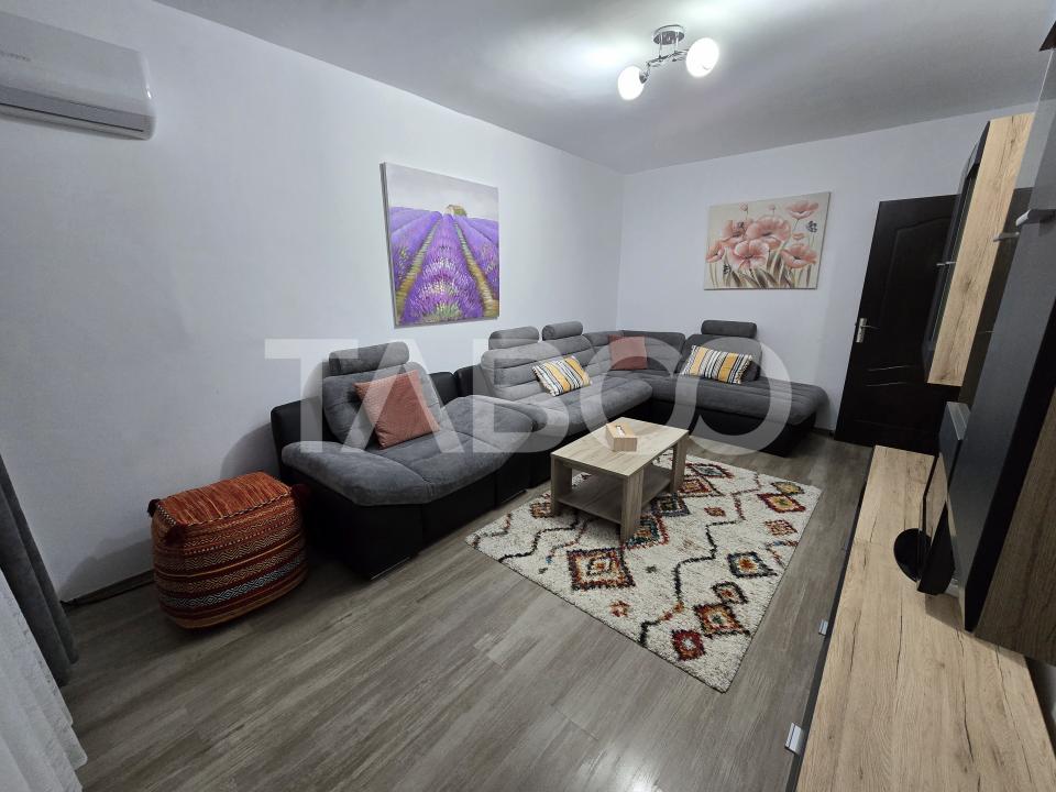 Apartament decomandat 70 utili balcon lift pivnita Vasile Aaron Sibiu