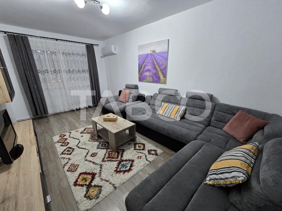 Apartament decomandat 70 utili balcon lift pivnita Vasile Aaron Sibiu