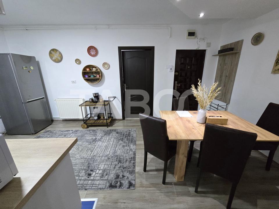 Apartament decomandat 70 utili balcon lift pivnita Vasile Aaron Sibiu