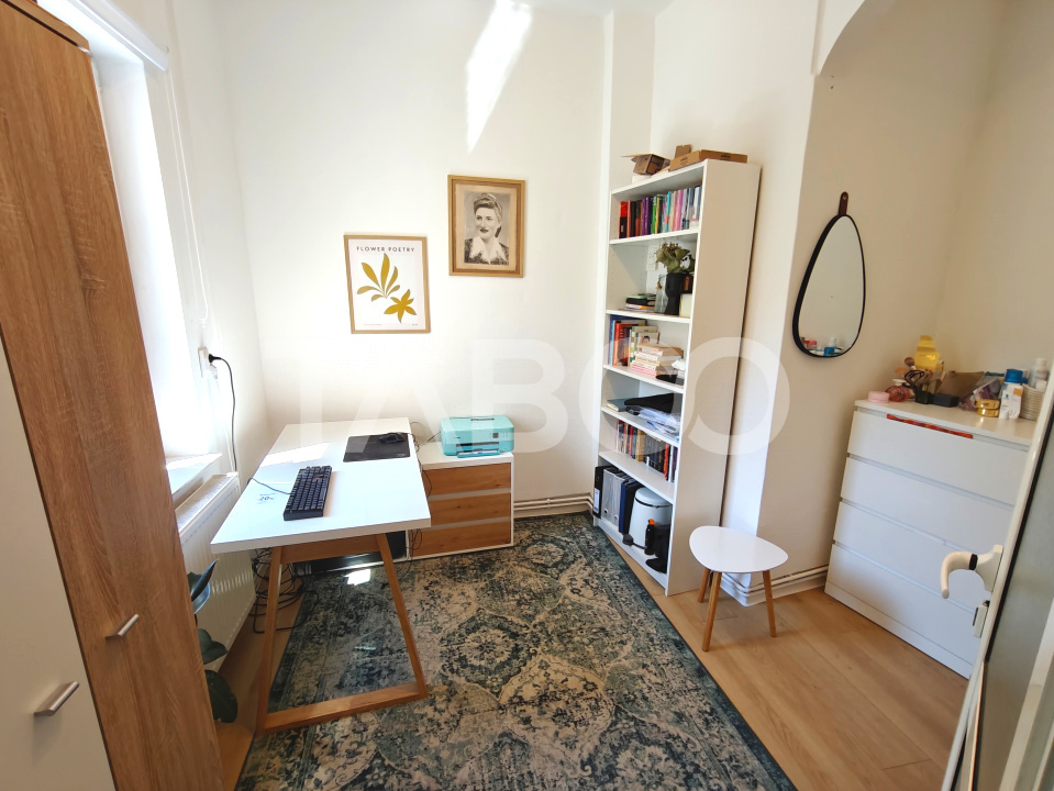 Apartament decomandat cu 2 camere si pivnita in Centrul Istoric Sibiu