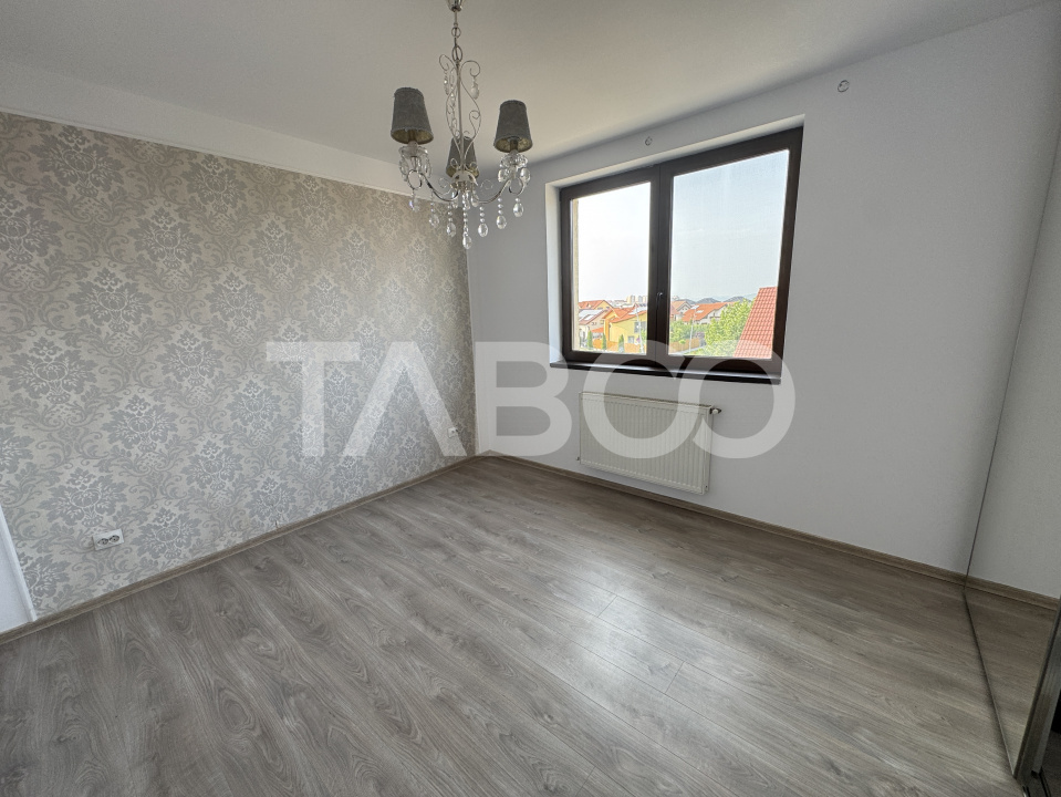 Apartament decomandat cu 3 camere 69 mpu 2 parcari Brana Selimbar