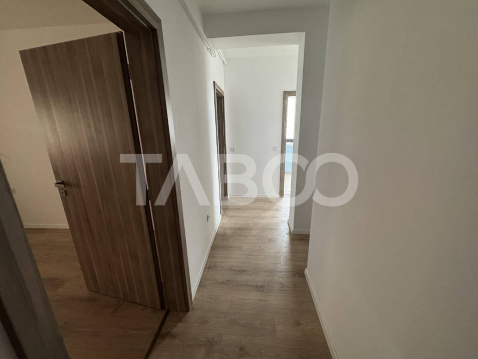 Apartament decomandat cu 4 camere 3 bai 102 mpu balcon de 15 mp Sibiu