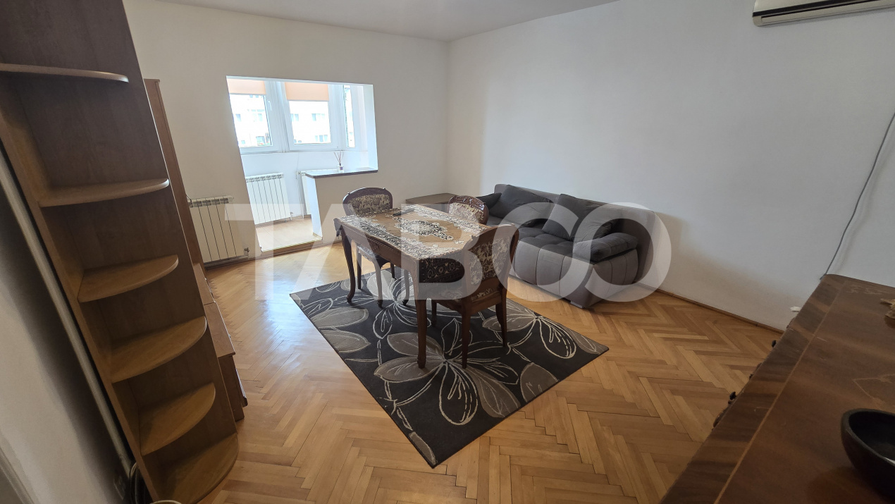 Apartament decomandat de inchiriat Terezian 2 camere etaj intermediar