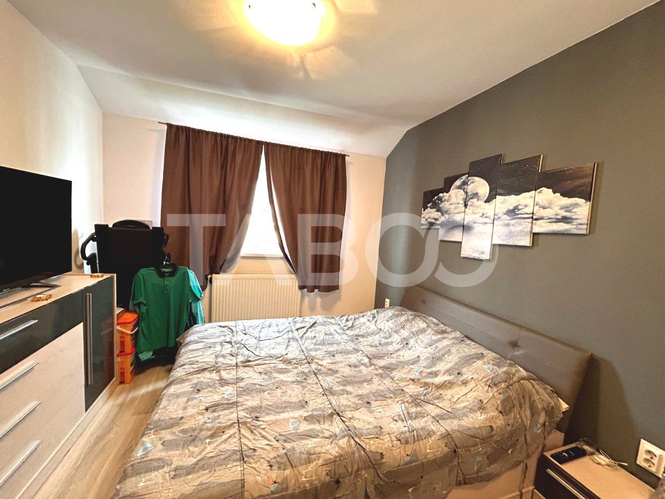 Apartament decomandat de vanzare 2 camere balcon parcare Selimbar