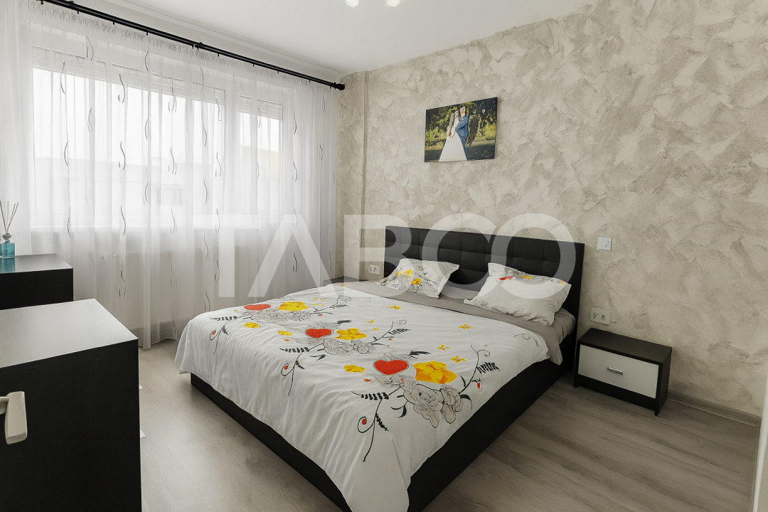 Apartament decomandat de vanzare 2 camere cu balcon si pivnita