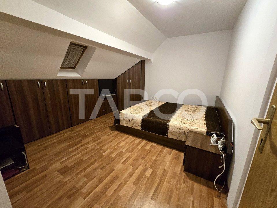 Apartament decomandat de vanzare 4 camere balcon 83 mpu Mihai Viteazul